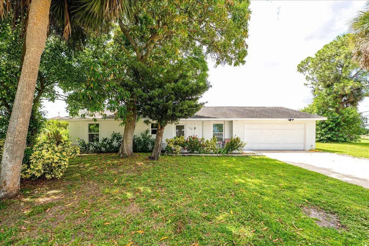 300 SW Prima Vista Boulevard, Port St. Lucie FL 34983