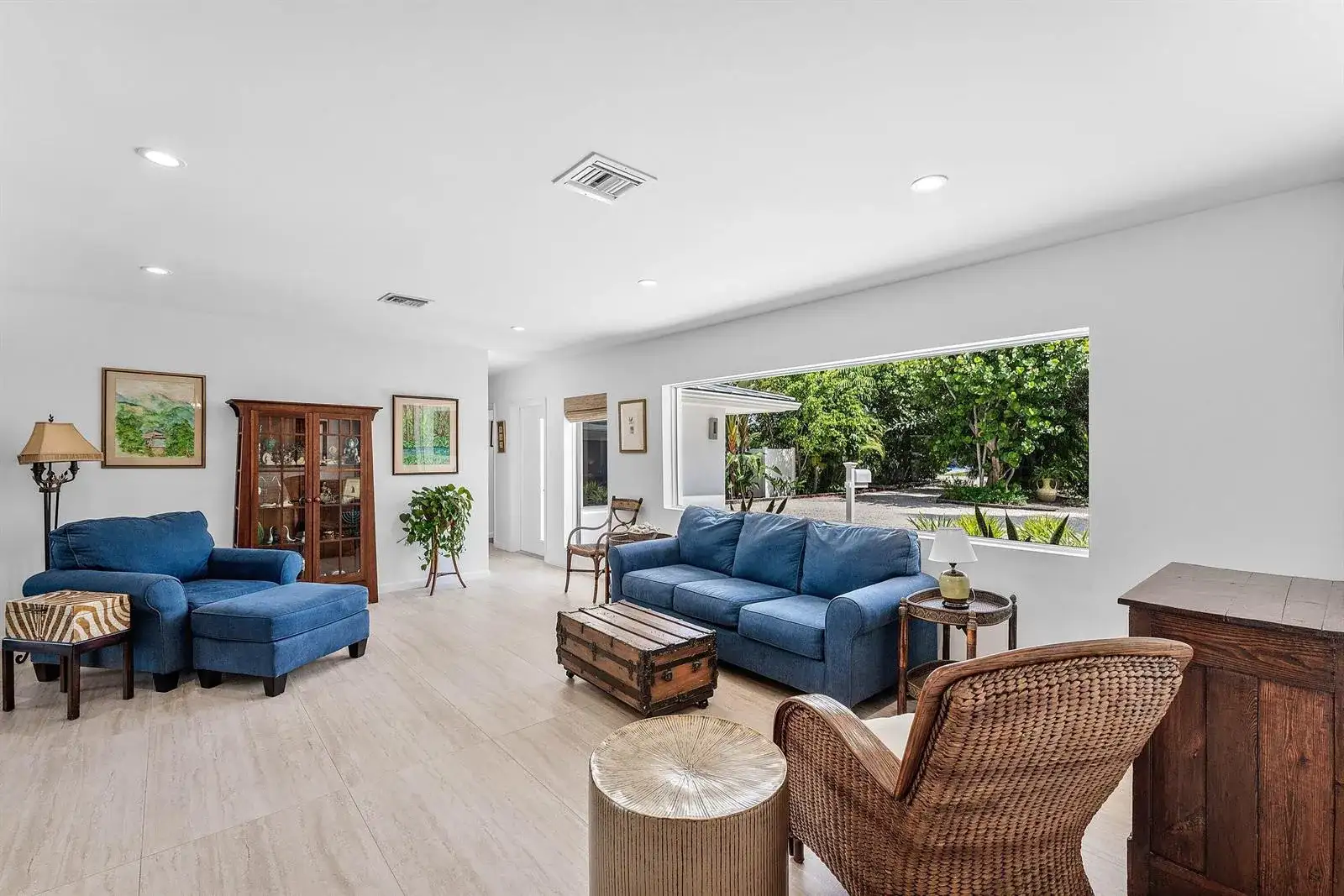545 NW 7th Street, Boca Raton FL 33432 photo 2
