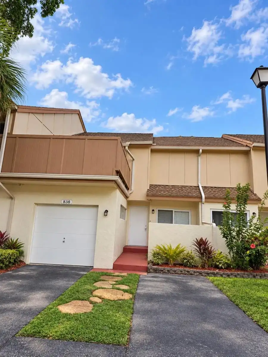 838 NW 82ND Avenue # 2, Plantation FL 33324