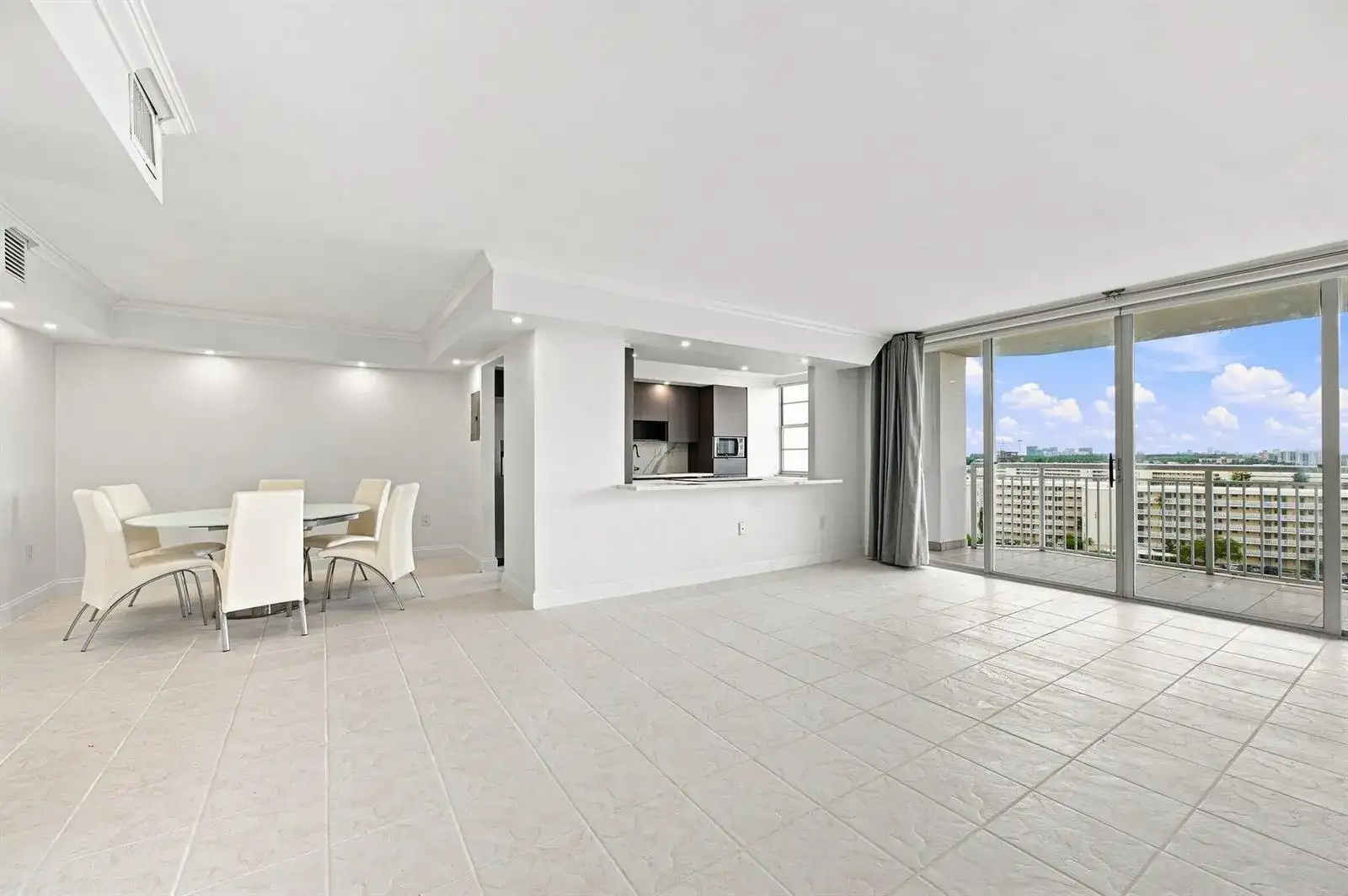 18021 Biscayne Boulevard # 901, Aventura FL 33160 photo 4