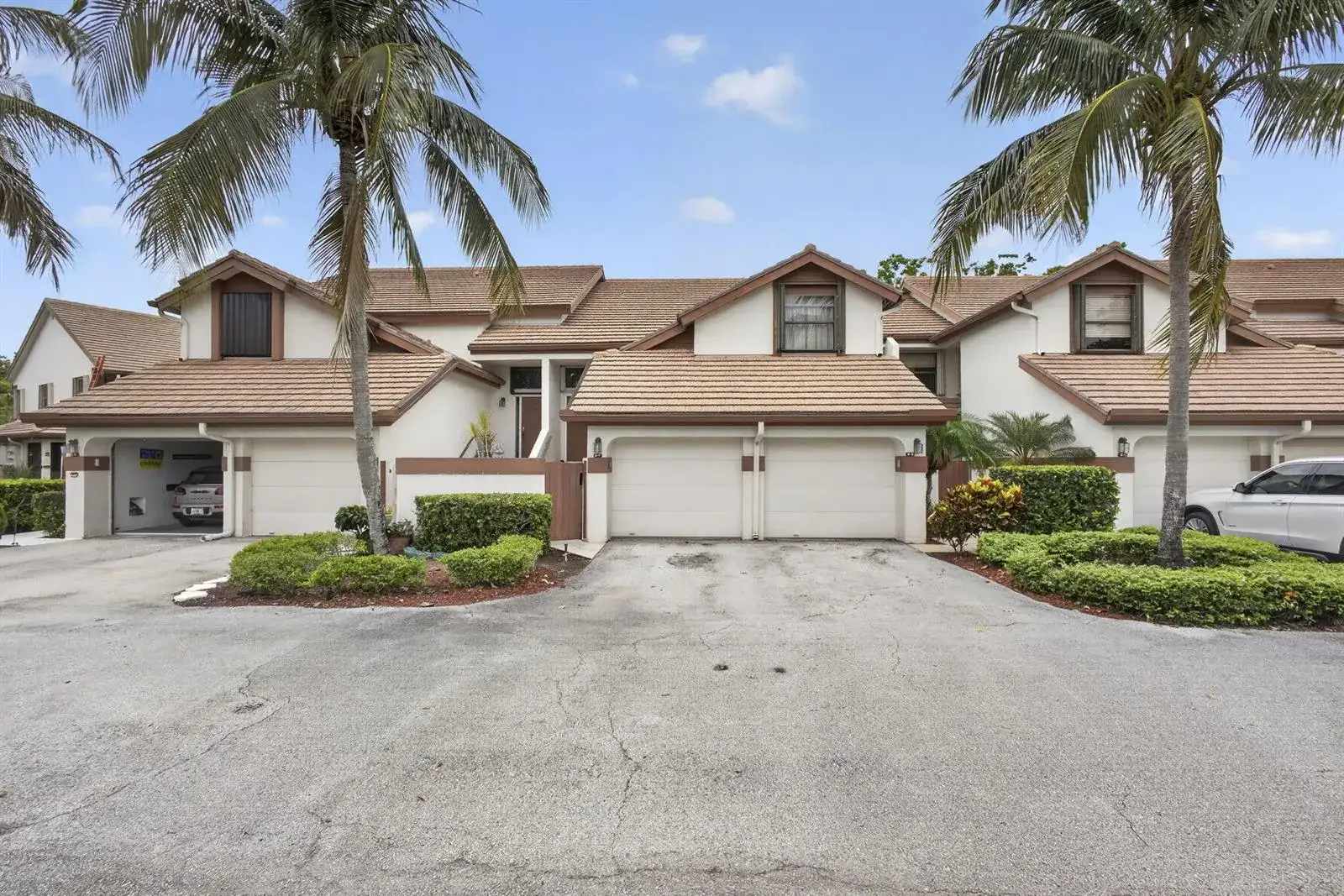 12644 Shoreline Drive # 8F, Wellington FL 33414 photo 2