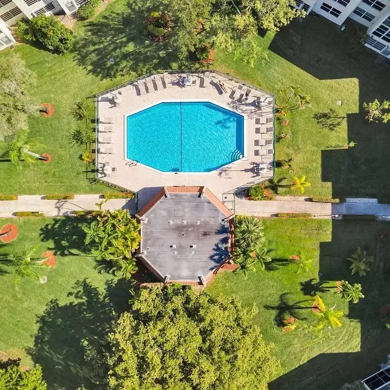6600 Royal Palm Boulevard # 211B, Margate FL 33063