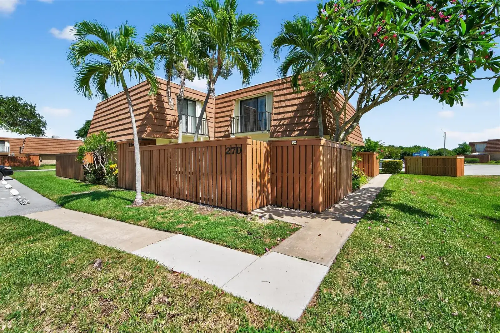 3900 SE COUNTY LINE Road # 27D, Tequesta FL 33469 photo 4