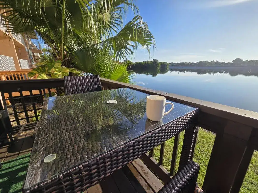 3271 NW 44th Street # 5, Oakland Park FL 33309