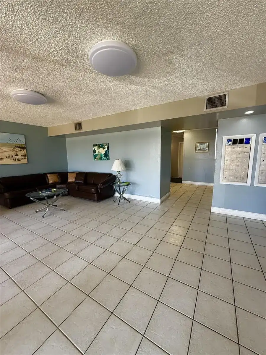 2741 E TAFT Street # 102, Hollywood FL 33020 photo 3