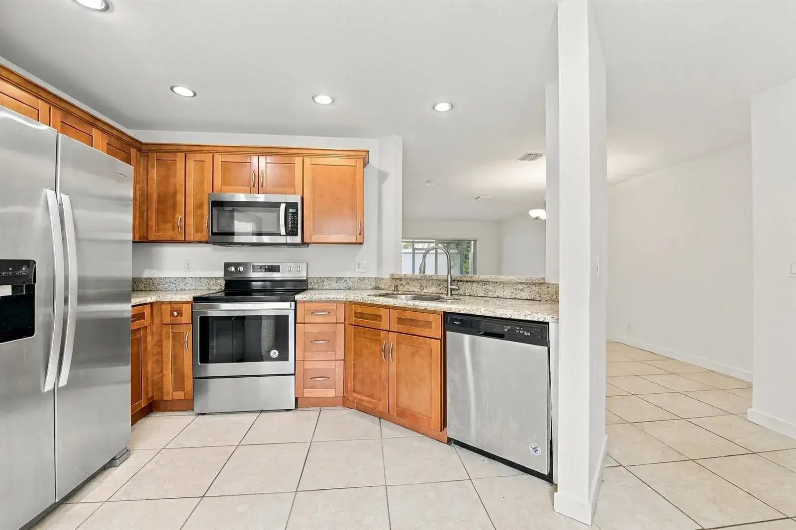 4441 SW 11th Place, Deerfield Beach FL 33442 photo 3
