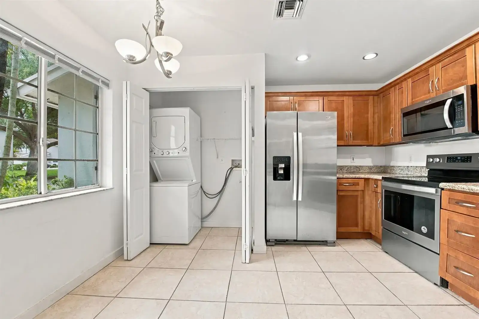 4441 SW 11th Place, Deerfield Beach FL 33442 photo 5