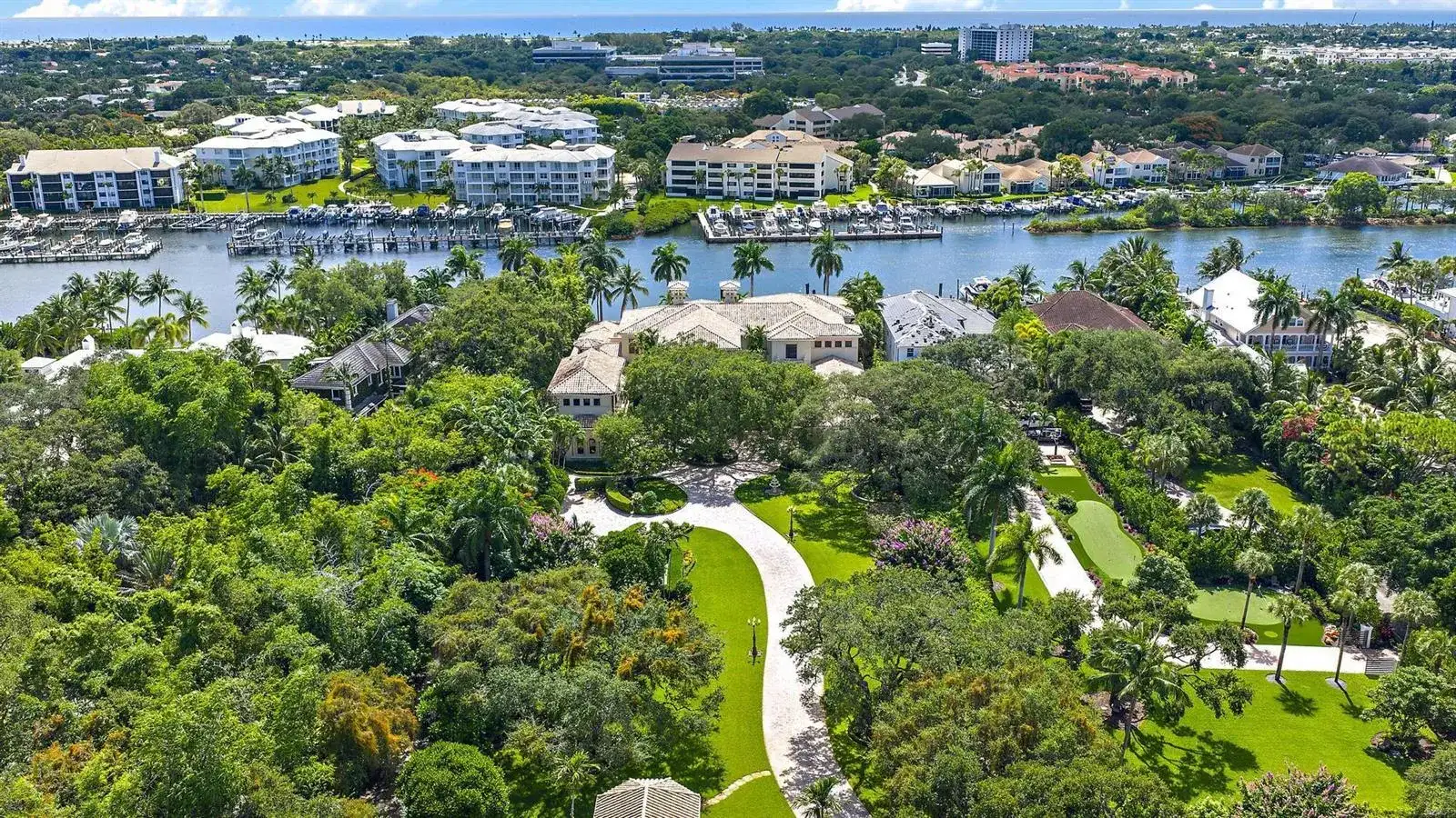 2330 SEVEN OAKS Lane, Palm Beach Gardens FL 33410 photo 3