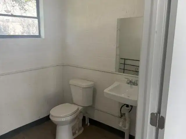 3925 Investment Lane # 32, West Palm Beach FL 33404 photo 5