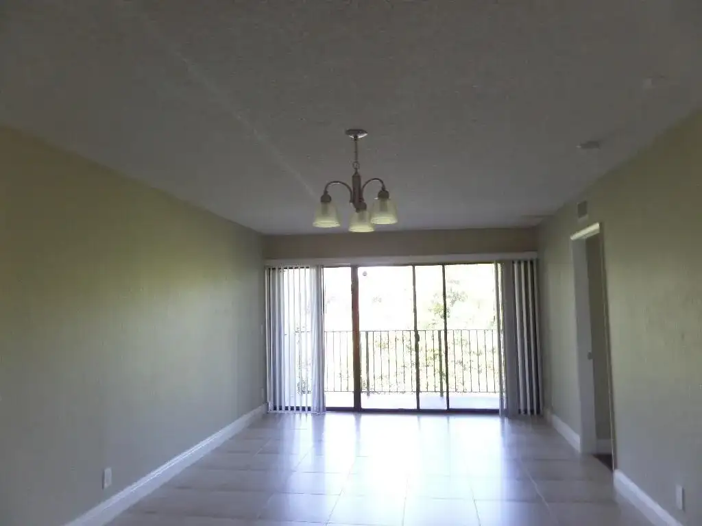 1581 BALFOUR POINT Drive # G, West Palm Beach FL 33411 photo 4