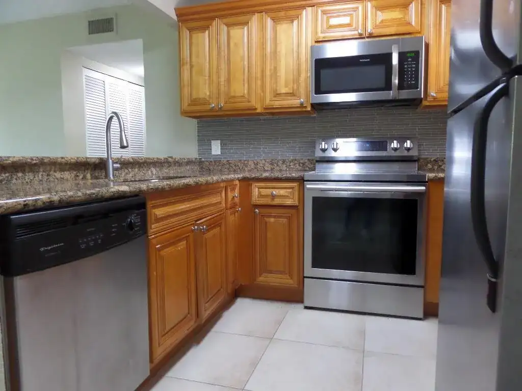 1581 BALFOUR POINT Drive # G, West Palm Beach FL 33411 photo 5
