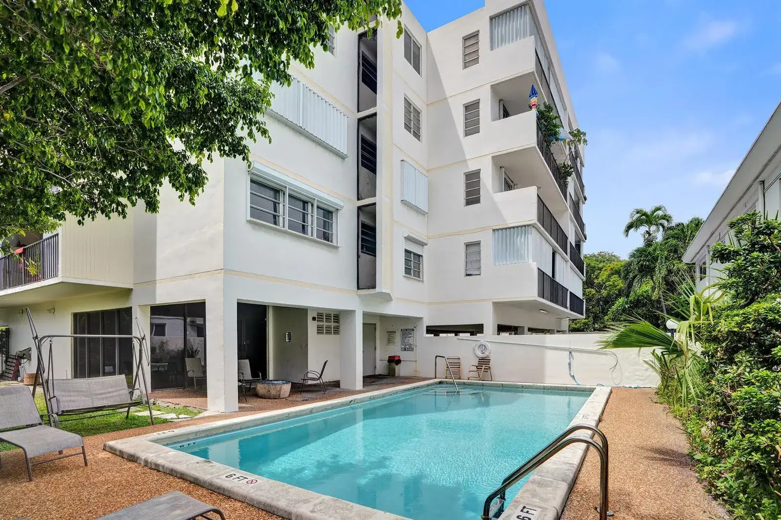 7601 Byron Avenue # 3C, Miami Beach FL 33141 photo 2