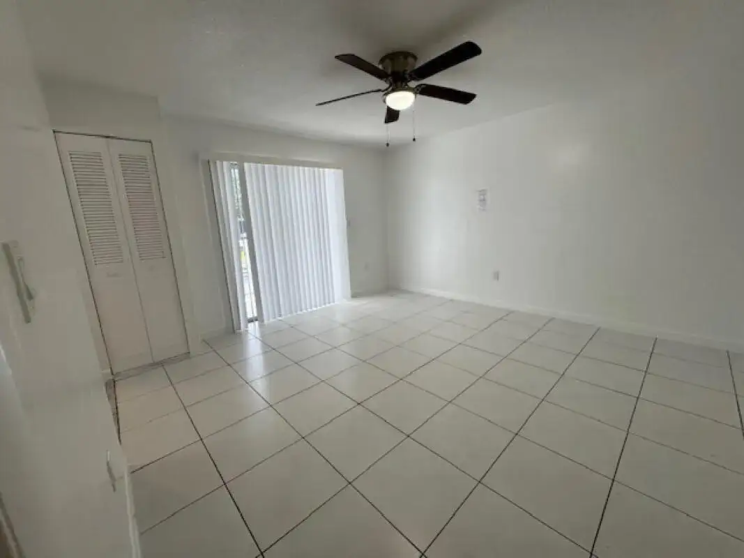 2031 NE 139th Street # 36, North Miami Beach FL 33181 photo 2