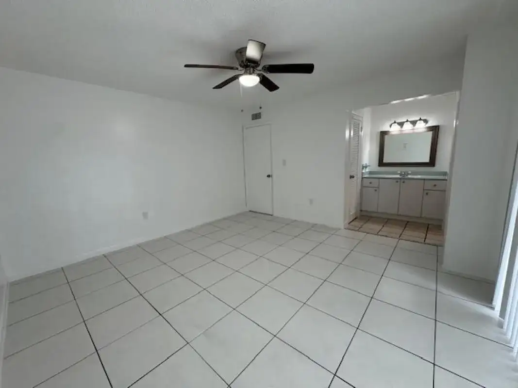 2031 NE 139th Street # 36, North Miami Beach FL 33181 photo 4
