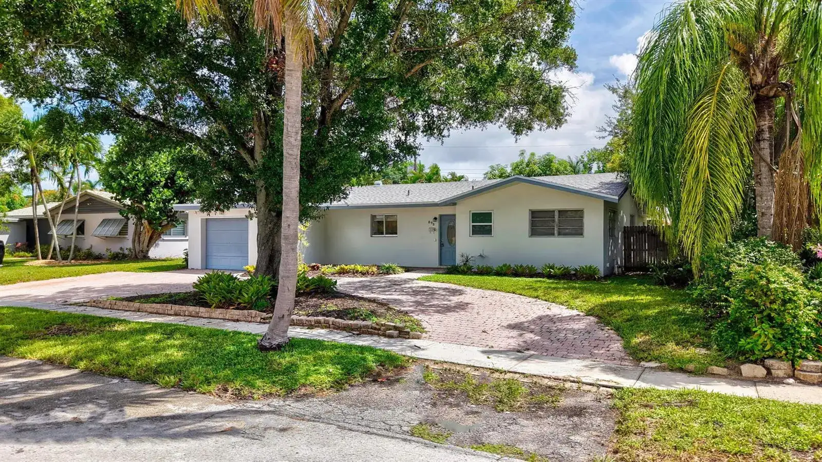 898 SW 10th Avenue, Boca Raton FL 33486 photo 3