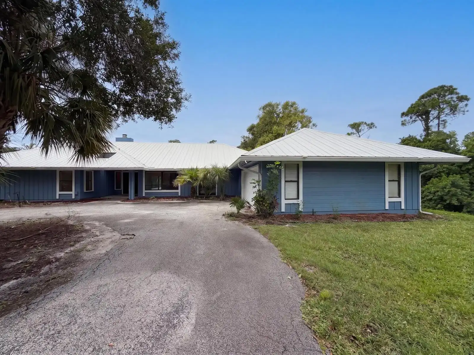 2122 SW Racquet Club Drive, Palm City FL 34990