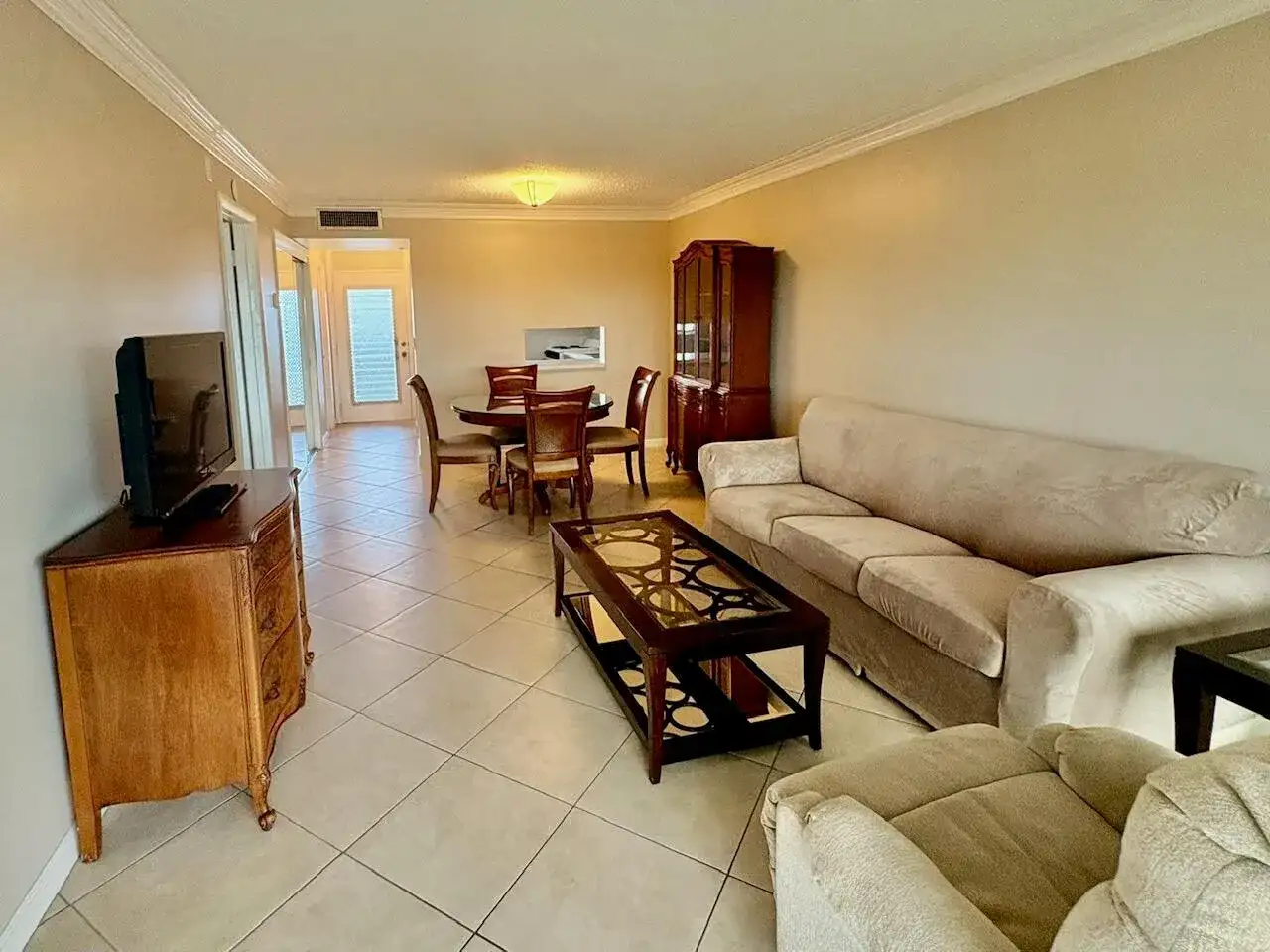 2901 NW 46th Avenue # 405, Lauderdale Lakes FL 33313 photo 3