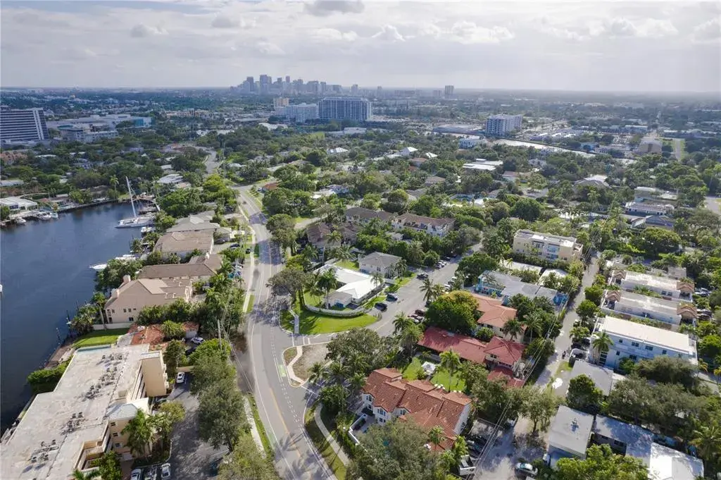 2625 NE 13TH Court # 1, Fort Lauderdale FL 33304