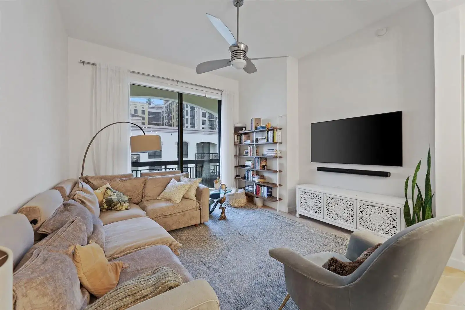 801 S OLIVE Avenue # 1621, West Palm Beach FL 33401