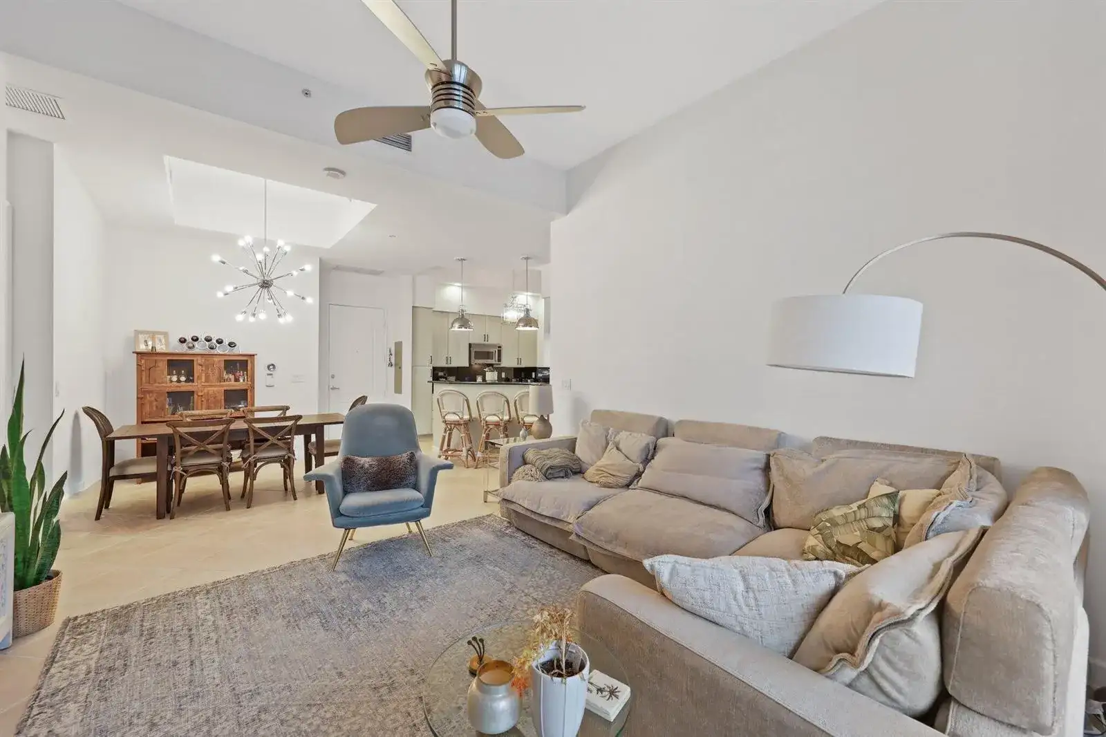 801 S OLIVE Avenue # 1621, West Palm Beach FL 33401 photo 3