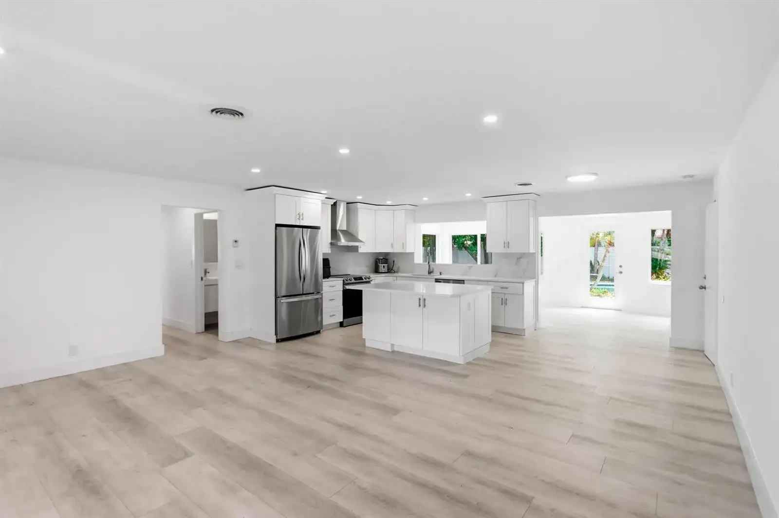 998 W CAMINO REAL, Boca Raton FL 33486 photo 5