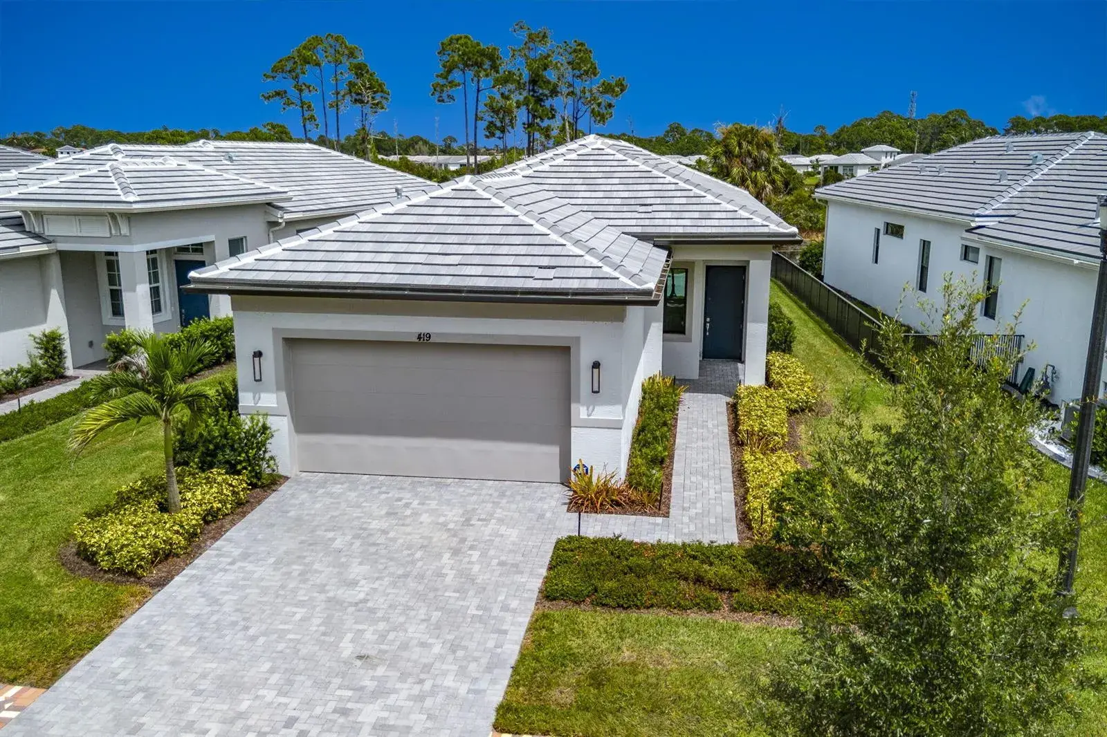 419 SE Via Sangro, Port St. Lucie FL 34952