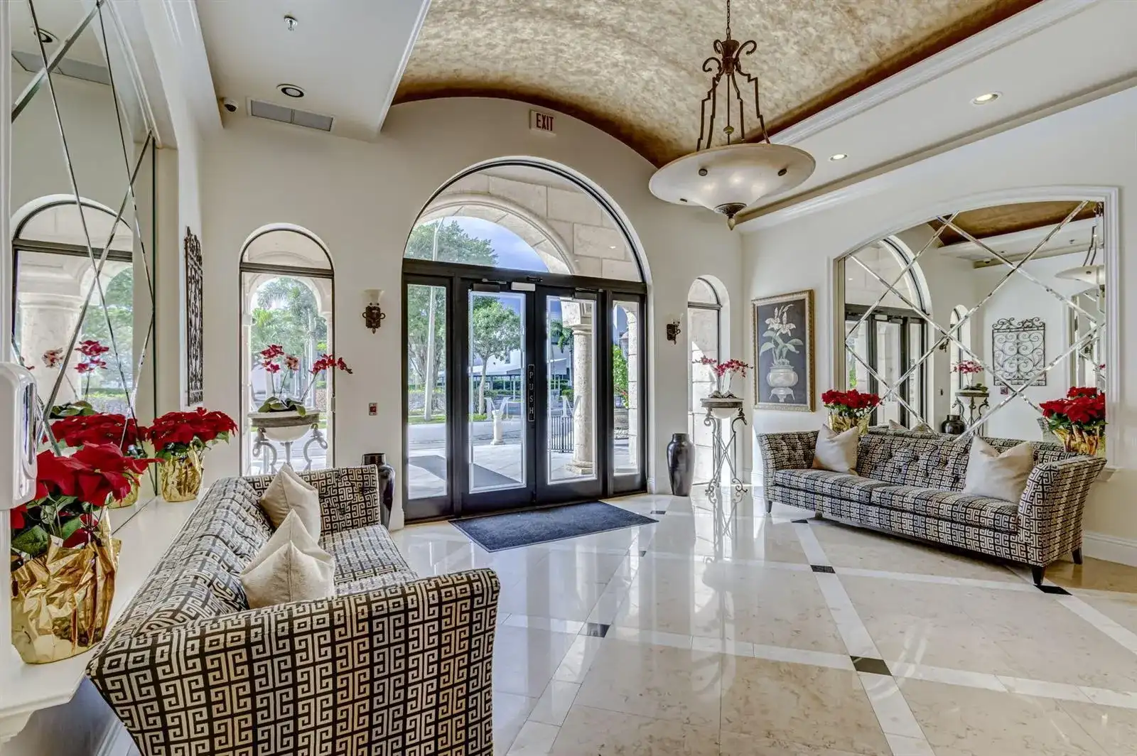 616 Clearwater Park Road # 312, West Palm Beach FL 33401 photo 2