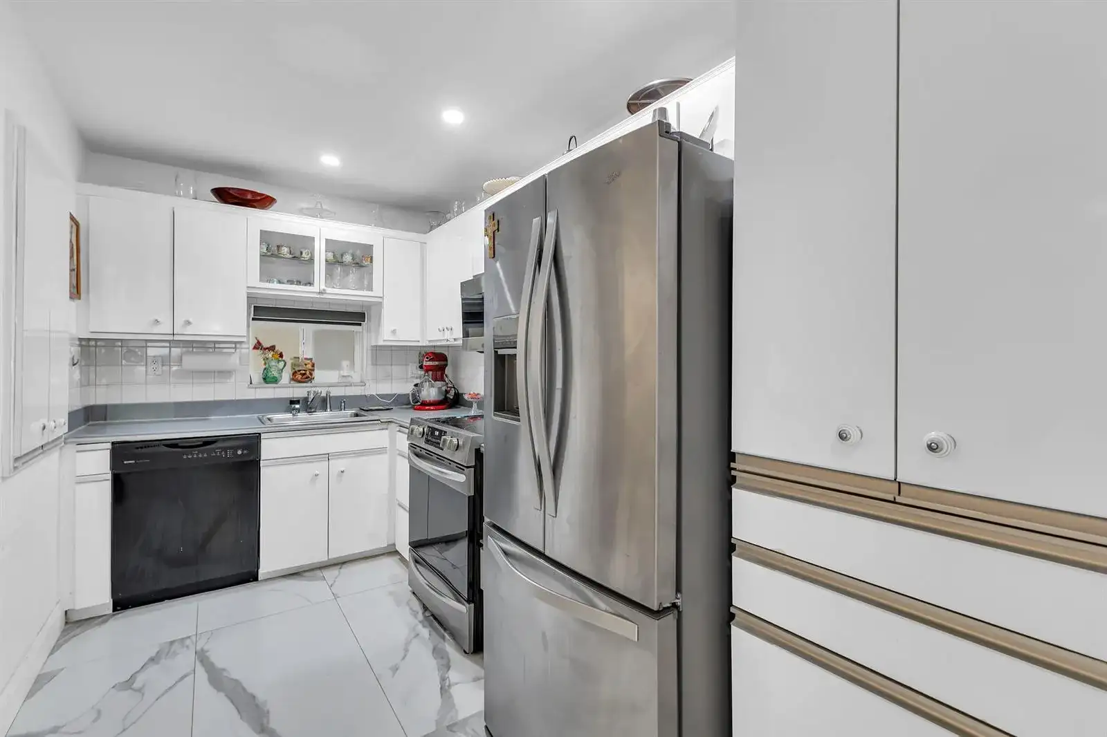 9500 N Hollybrook Lake Drive # 301, Pembroke Pines FL 33025 photo 5