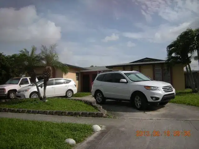 6573 SW 8TH Court, North Lauderdale FL 33068 photo 2