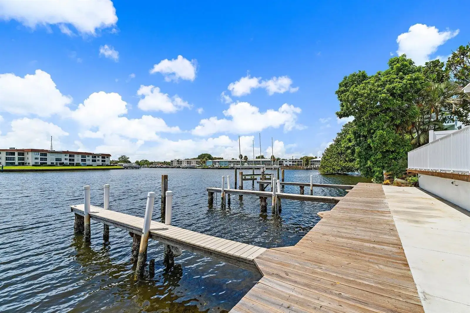 624 Southwind Circle # 1, North Palm Beach FL 33408 photo 2