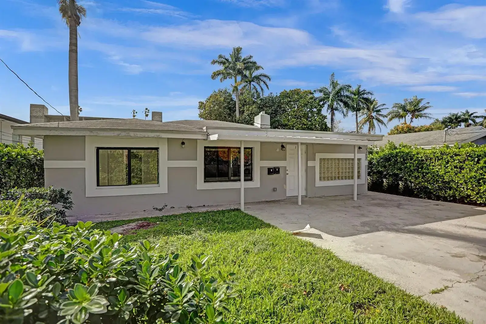 8240 NW 1st Place # 1, Miami FL 33150 photo 2