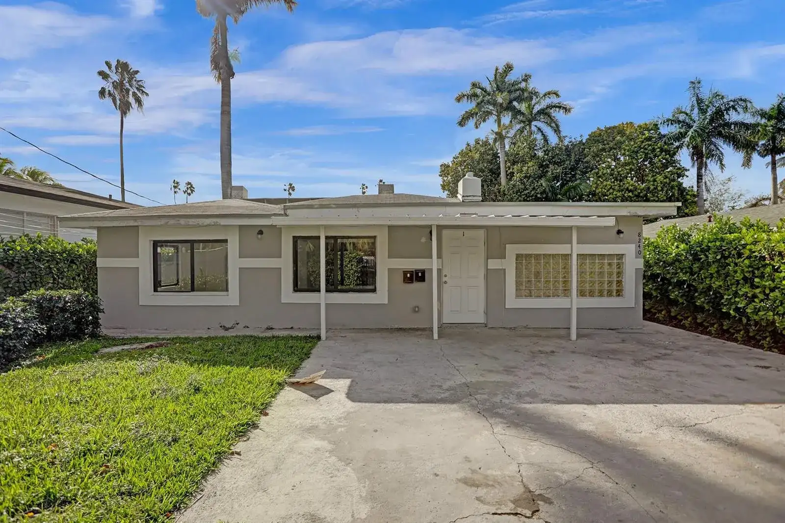 8240 NW 1st Place # 1, Miami FL 33150 photo 3