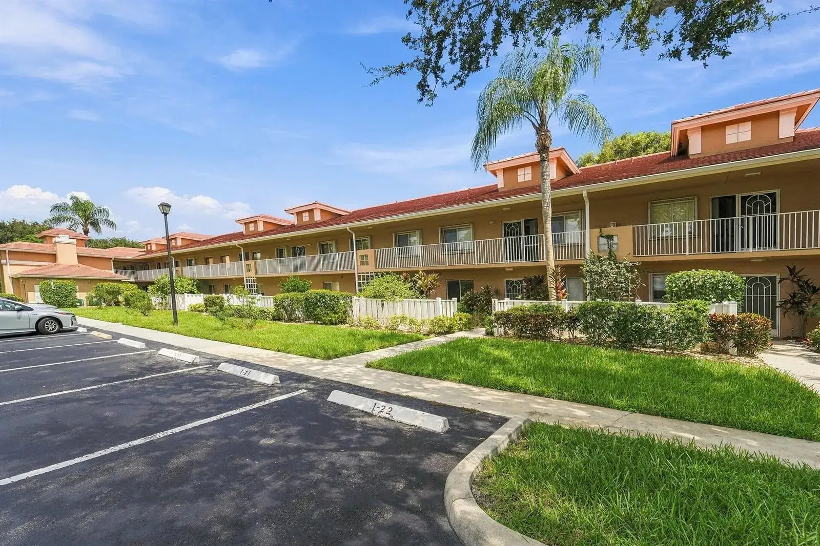 5876 REGAL GLEN Drive # 201, Boynton Beach FL 33437