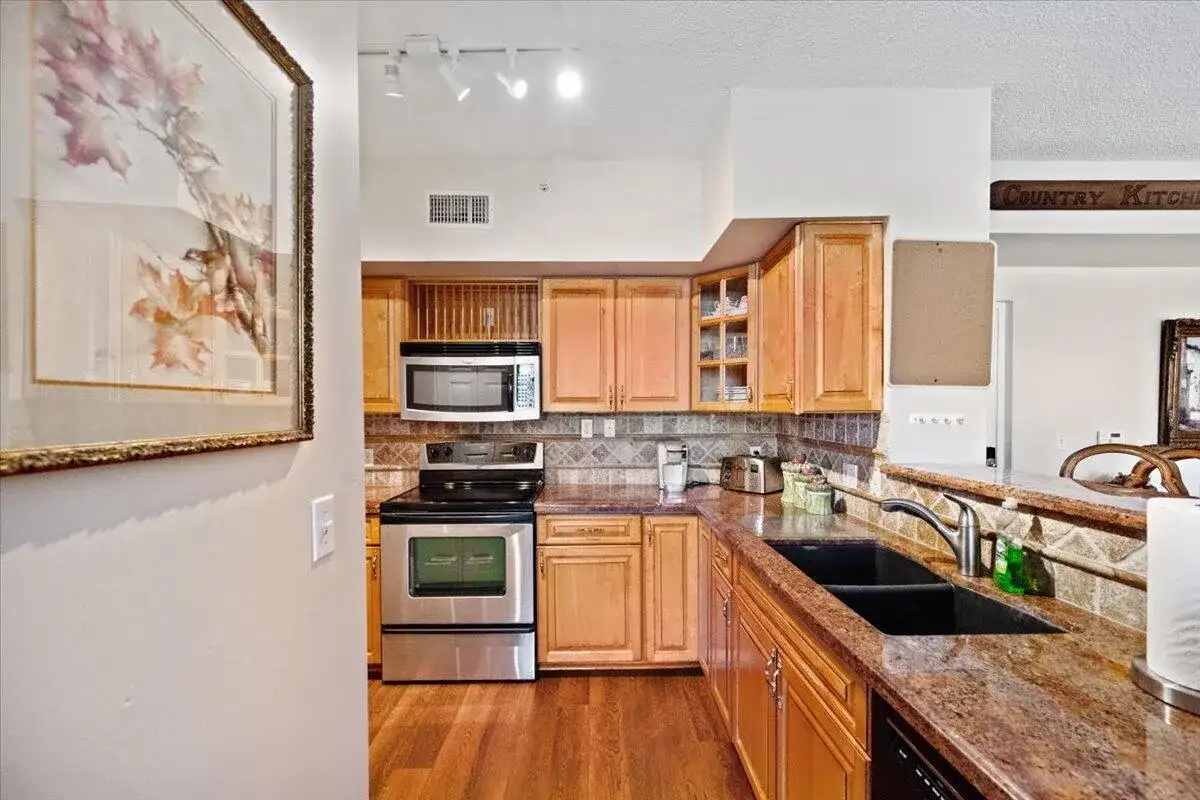 11720 SAINT ANDREWS Place # 107, Wellington FL 33414 photo 5