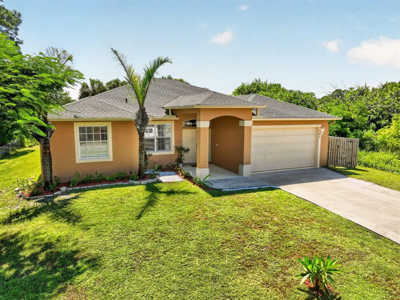 7907 Winter Garden Parkway, Fort Pierce FL 34951