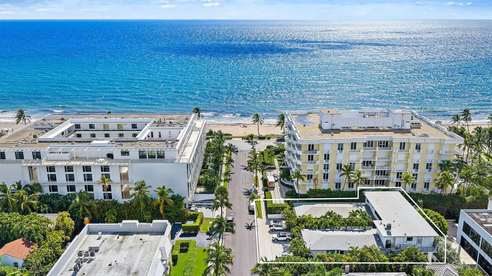 122 Peruvian Avenue # 16, Palm Beach FL 33480