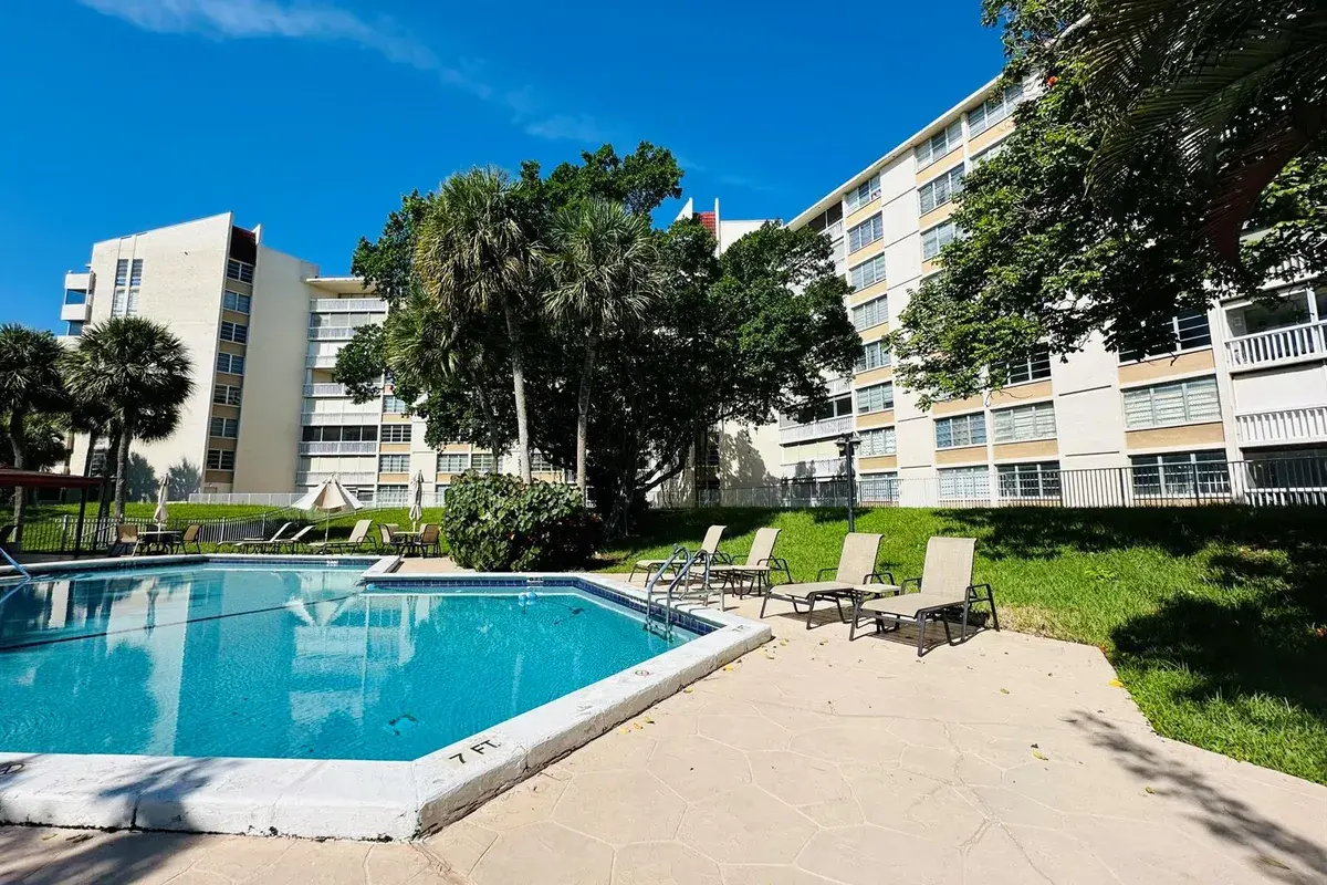 6901 Environ Boulevard # 1c, Lauderhill FL 33319