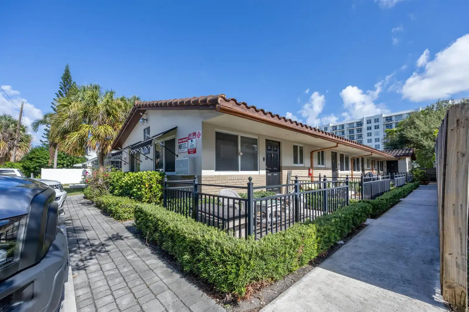 404 SE 16th Street Apt 1, Fort Lauderdale FL 33316 photo 2