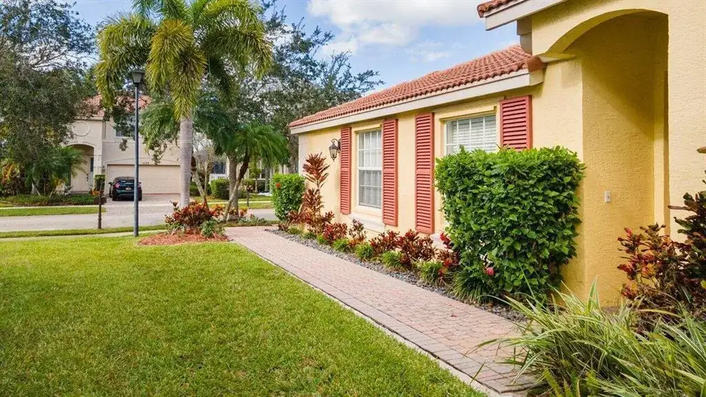 11150 SW SPRINGTREE Terrace, Port St. Lucie FL 34987 photo 3