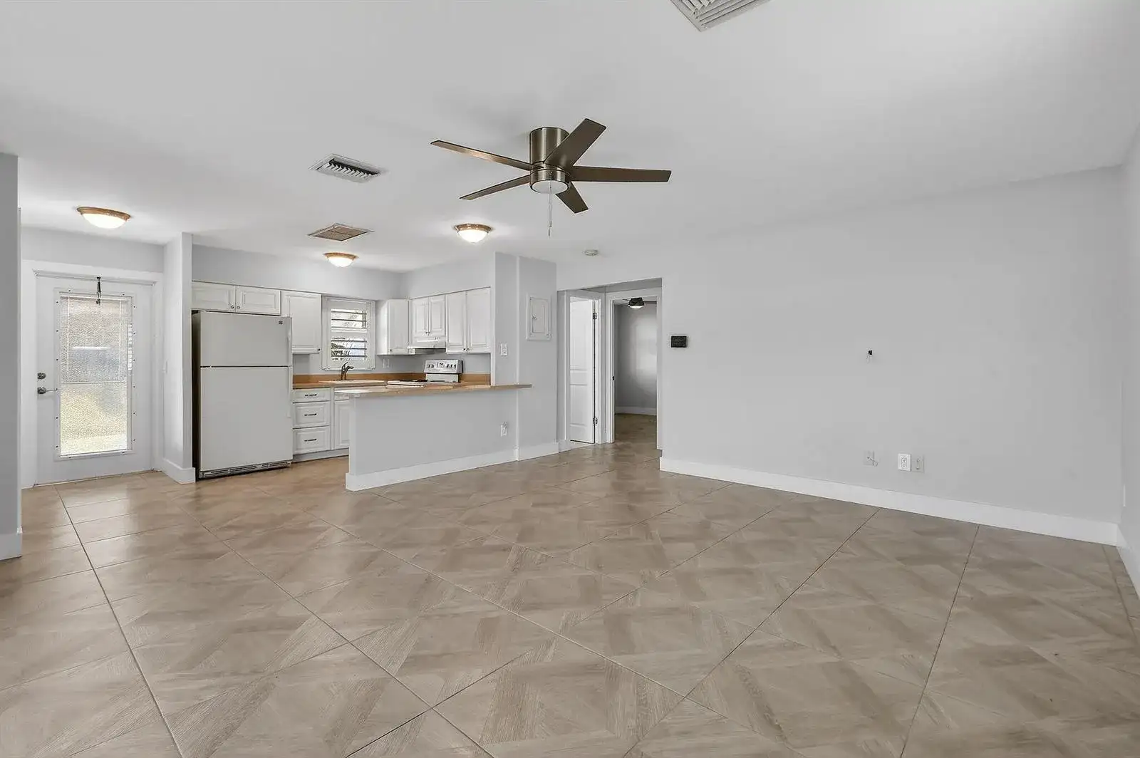 3060 MERIDIAN Way N # 8, Palm Beach Gardens FL 33410 photo 4