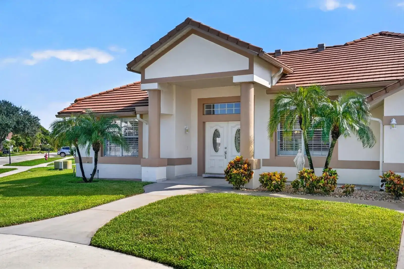 2470 Little Rock Court, Wellington FL 33414 photo 3