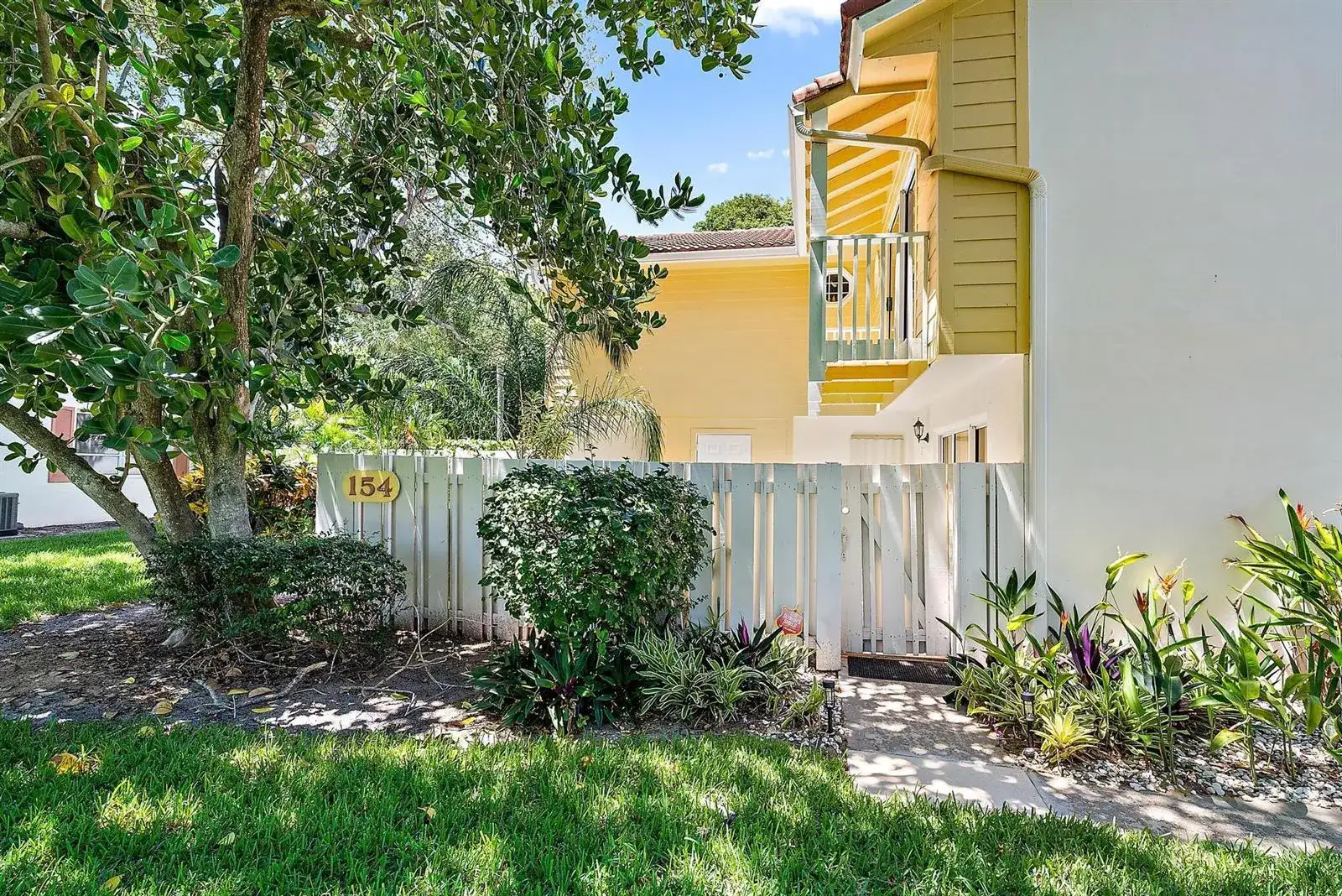 154 Seabreeze Circle, Jupiter FL 33477 photo 3