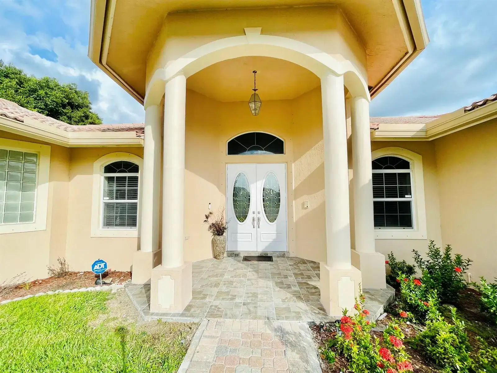 13620 FOLKESTONE Court W, Wellington FL 33414 photo 2