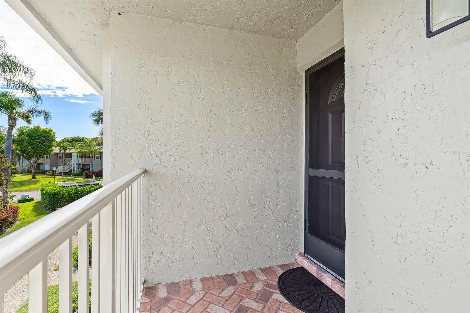 36 STRATFORD Lane W # F, Boynton Beach FL 33436 photo 4