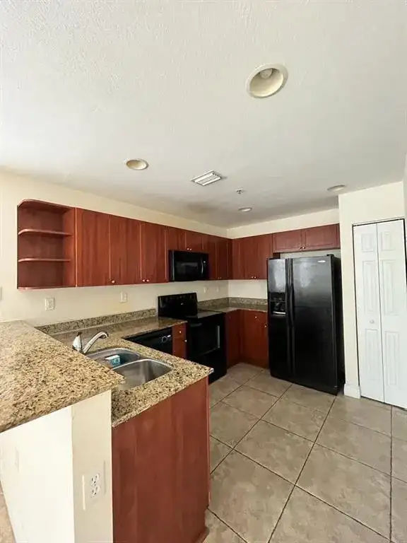 10805 NW 89TH Terrace # 4, Doral FL 33178 photo 5