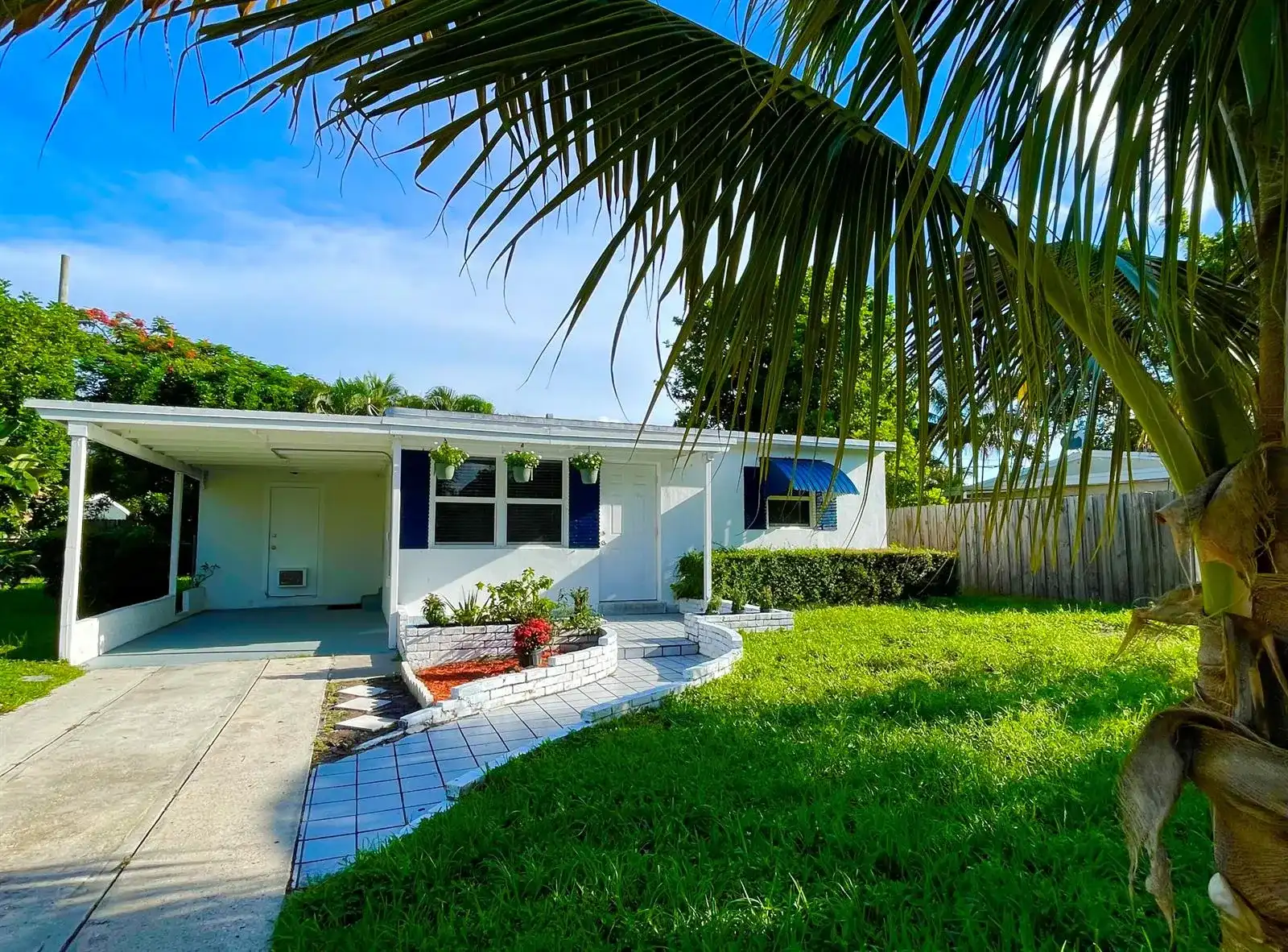 1481 NE 27TH Street, Pompano Beach FL 33064