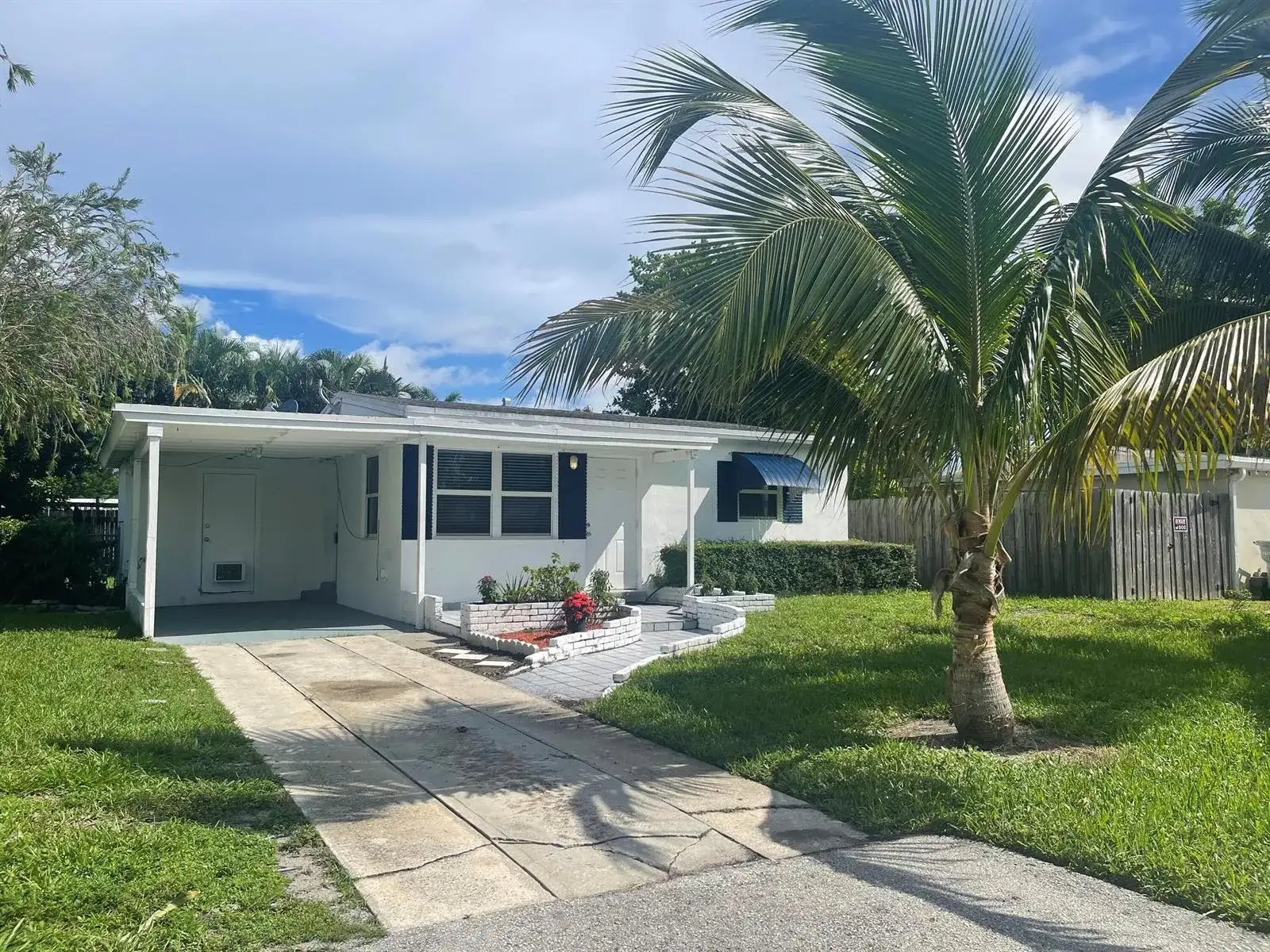 1481 NE 27TH Street, Pompano Beach FL 33064 photo 3