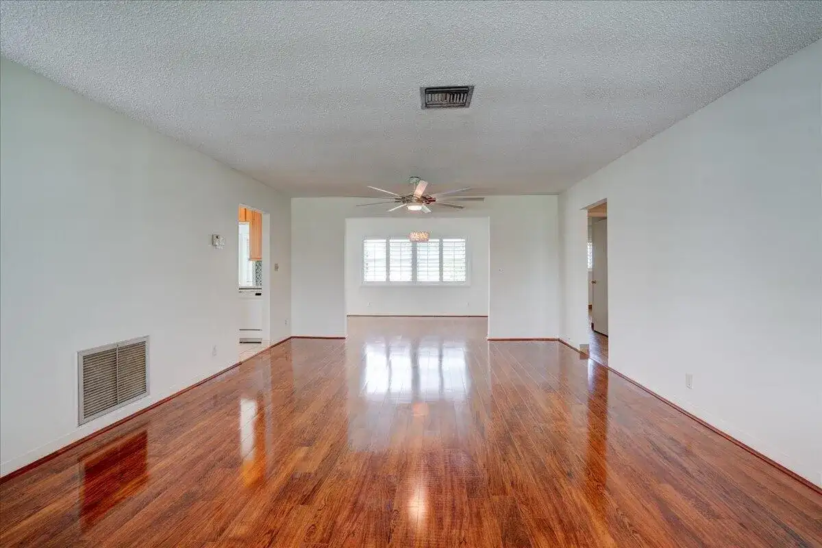 2198 SW 12th Avenue, Boynton Beach FL 33426 photo 5