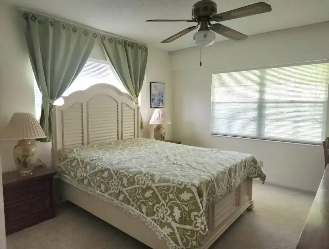 158 Preston Way, Boca Raton FL 33434 photo 4