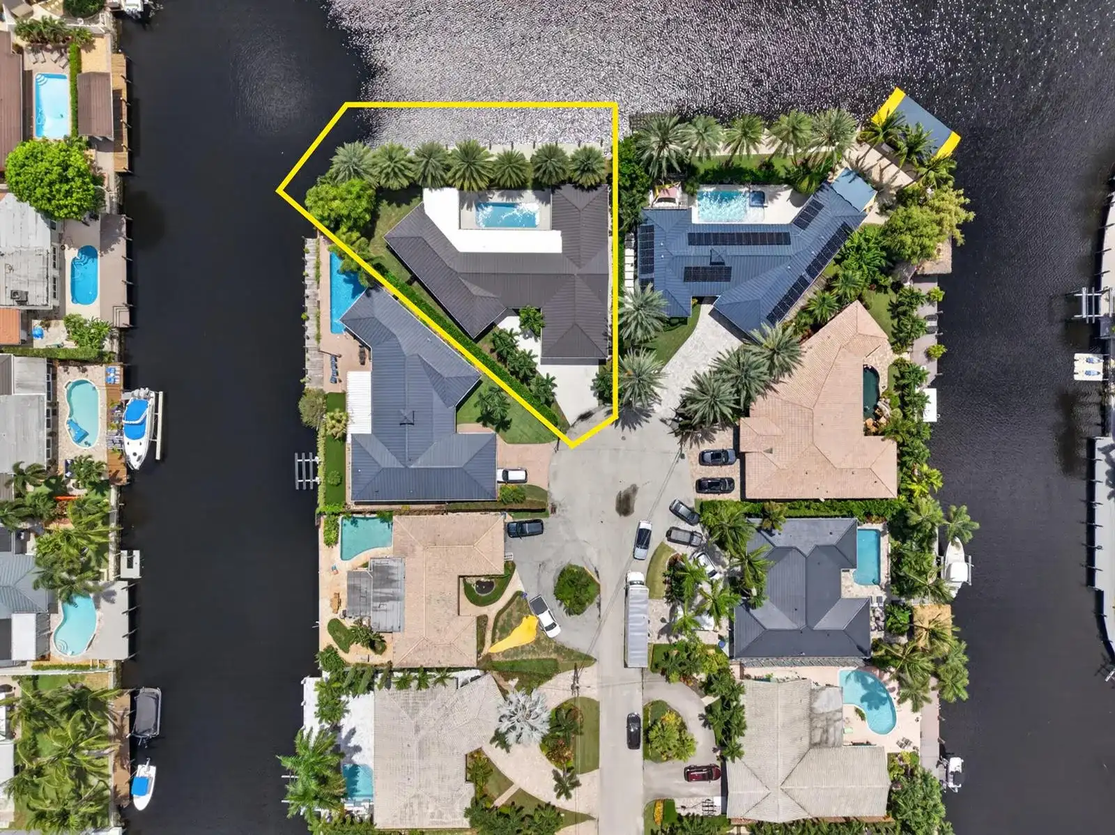 2118 NE 15TH Terrace, Wilton Manors FL 33305